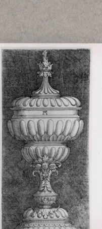 Rückseite von  [http://creativecommons.org/publicdomain/mark/1.0/] ... - , bh121395. Foto.