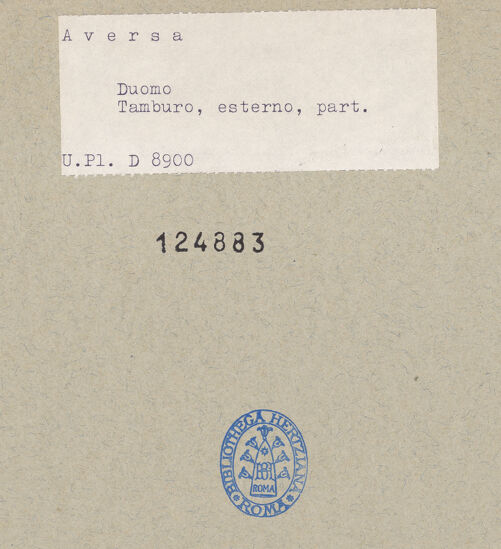 Rückseite von Bibliotheca Hertziana [https://www.deutsche-digitale-bibliothek.de/content/lizenzen/rv-fz/] Duomo - Kuppel, Arkade, Detail, bh124883_recto. Foto.