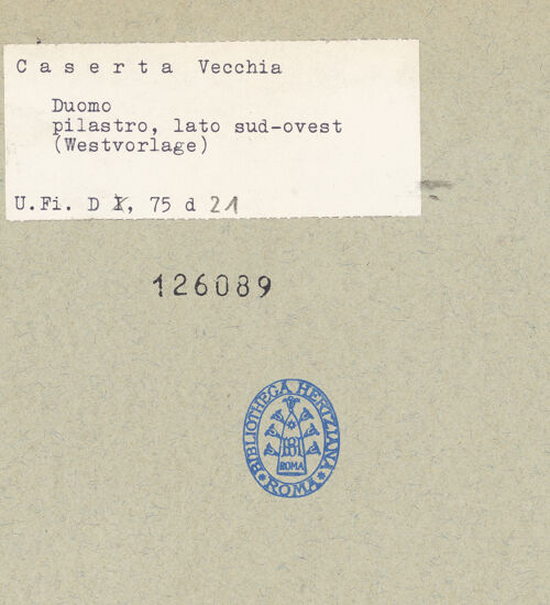 Rückseite von Bibliotheca Hertziana [https://www.deutsche-digitale-bibliothek.de/content/lizenzen/rv-fz/] Kapitelle der Südarkade und des SüdseitenschiffesKapitell des Pfeilers - Detail (Westvorlage), bh126089_recto. Foto: Mörsch.