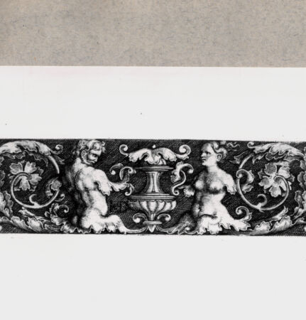 Rückseite von  [http://creativecommons.org/publicdomain/mark/1.0/] ... - , bh128879. Foto.