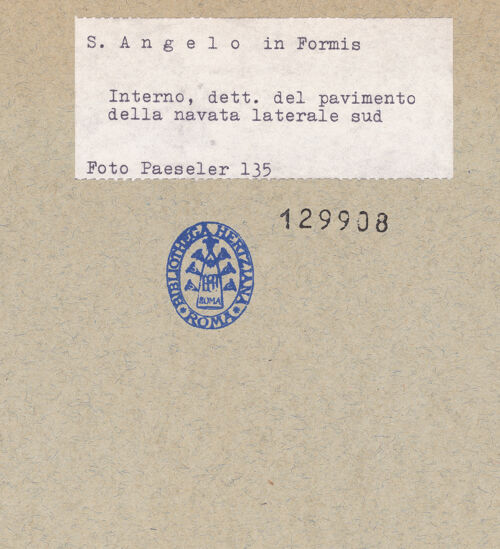 Rückseite von unbekannt [https://www.deutsche-digitale-bibliothek.de/content/lizenzen/rv-fz/] FußbodenMosaikfußboden in Cosmatenart - Opus sectile des südlichen Seitenschiffs, nach Osten, bh129908_recto. Foto: Paeseler, Wilhelm.