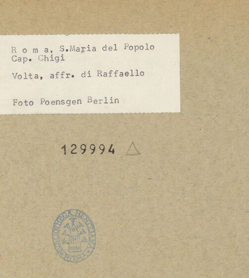 Rückseite von Poensgen, Thomas [https://www.deutsche-digitale-bibliothek.de/content/lizenzen/rv-ez/] Santa Maria del PopoloCappella Chigi - Blick schräg in die Kuppel, bh129994_recto. Foto.