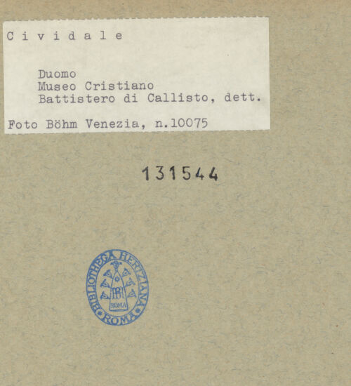 Rückseite von Böhm [https://www.deutsche-digitale-bibliothek.de/content/lizenzen/rv-ez/] Callixtus-Baptisterium (Battistero di Callisto)Bögen des Ziboriums mit Tieren, Rosetten und Blattwerk - Bogen 3 (Löwen und Hasen), bh131544_recto. Foto: Böhm, Osvaldo.