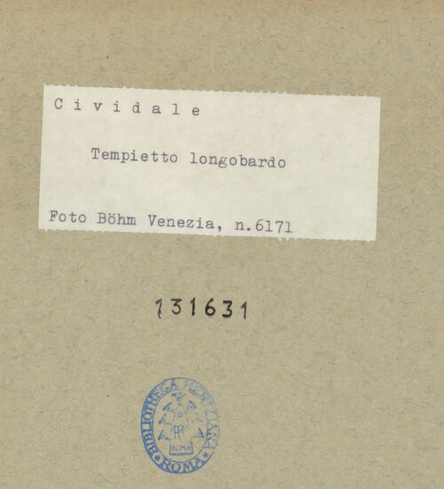 Rückseite von Böhm [https://www.deutsche-digitale-bibliothek.de/content/lizenzen/rv-ez/] Dekoration der WestwandUnterer Teil: Archivolte und Türsturz - Gesamtansicht, bh131631_recto. Foto: Böhm, Osvaldo.