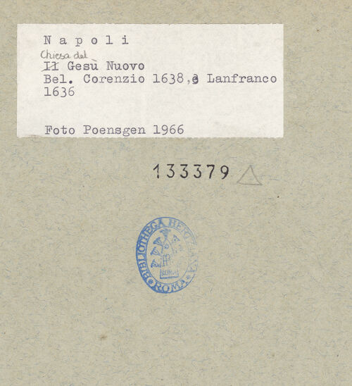 Rückseite von Poensgen, Thomas [https://www.deutsche-digitale-bibliothek.de/content/lizenzen/rv-ez/] Chiesa del Gesù Nuovo - Kuppel, bh133379_recto. Foto: Poensgen, Thomas.