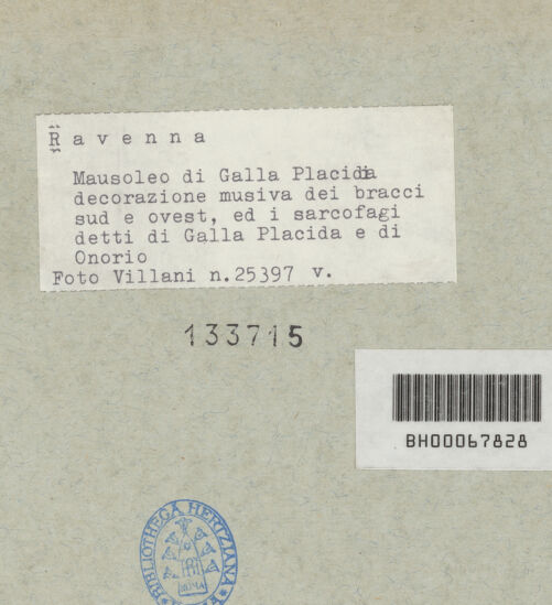 Rückseite von Villani [https://www.deutsche-digitale-bibliothek.de/content/lizenzen/rv-ez/] Mausoleo di Galla PlacidiaInnenraum - Ansicht von Nordosten (südliche und westliche nischen), bh133715_recto. Foto: Villani.