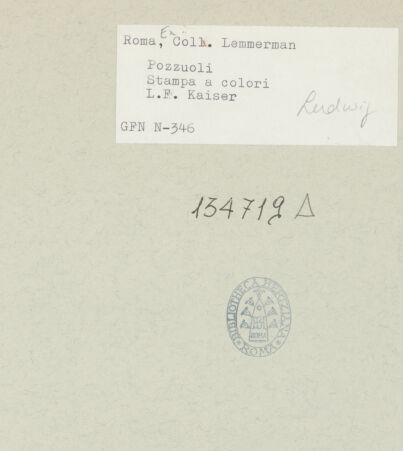 Rückseite von ICCD [https://rightsstatements.org/page/CNE/1.0/] Veduten: Neapel und PozzuoliAnsicht von Pozzuoli - , bh134719_recto. Foto.