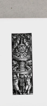 Rückseite von  [http://creativecommons.org/publicdomain/mark/1.0/] ... - , bh135008. Foto.