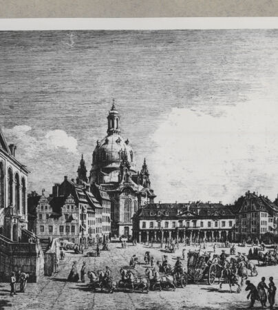 Rückseite von Giacomelli, Venedig [http://creativecommons.org/publicdomain/mark/1.0/] Dresden, Blick auf die Bildergalerie und die Marienkirche (Blatt 8 aus der Serie " Ansichten von Dresden" von 15 Blatt) - , bh135986. Foto.