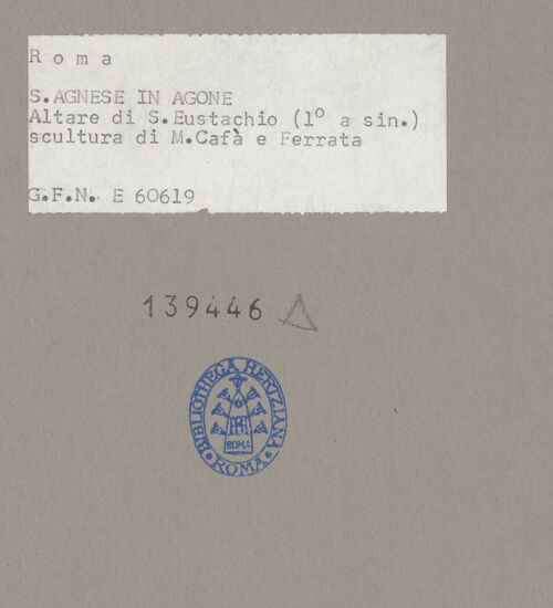 Rückseite von ICCD [https://www.deutsche-digitale-bibliothek.de/content/lizenzen/rv-ez/] Der heilige Eustachius und seine Familie werden den Löwen vorgeworfen, ein Löwe verneigt sich vor dem Heiligen - Gesamtansicht, bh139446_recto. Foto.