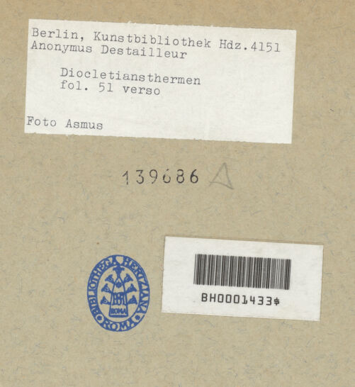 Rückseite von Kunstbibliothek [https://www.deutsche-digitale-bibliothek.de/content/lizenzen/rv-ez/] Codex Destailleur DDiocletians-Thermen: Gangkreuzung des Heizungssystems - Ausschnitt, bh139686_recto. Foto.