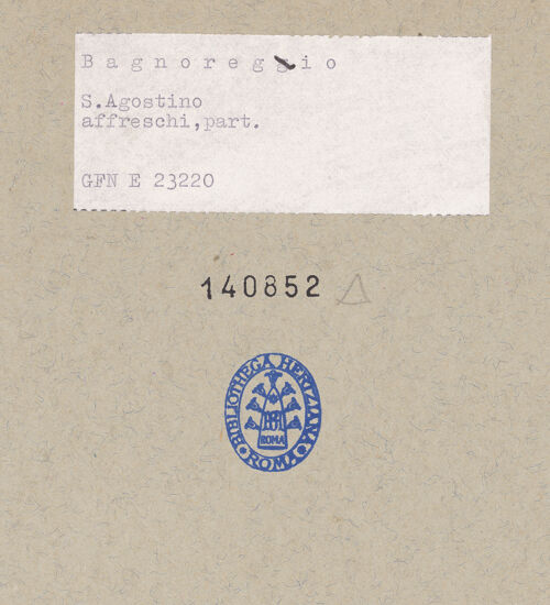 Rückseite von ICCD [https://www.deutsche-digitale-bibliothek.de/content/lizenzen/rv-ez/] Thronende Madonna zwischen den heiligen Petrus und Paulus - Gesamtansicht, bh140852_recto. Foto.