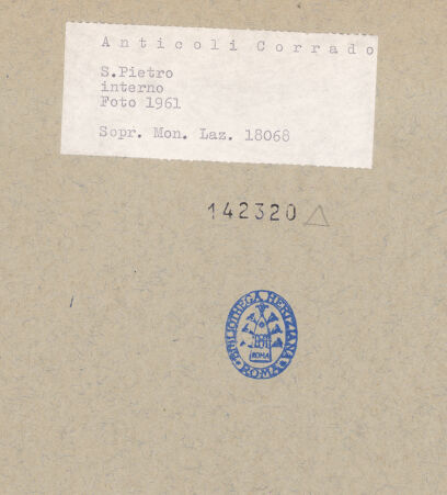 Rückseite von Sopr. Mon. Laz. [https://www.deutsche-digitale-bibliothek.de/content/lizenzen/rv-ez/] San Pietro - Teilansicht der Apsis und der südlichen Langhauswand, nach Südosten, bh142320_recto. Foto.