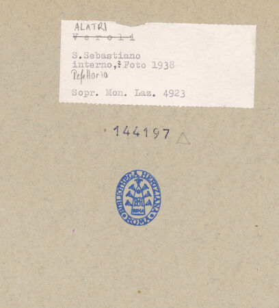 Rückseite von Sopr. Mon. Laz. [https://www.deutsche-digitale-bibliothek.de/content/lizenzen/rv-ez/] Badia di San SebastianoRefettorio - , bh144197_recto. Foto.