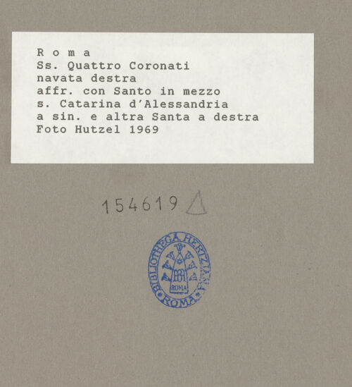 Rückseite von Hutzel, Max [https://www.deutsche-digitale-bibliothek.de/content/lizenzen/rv-ez/] Heiliger Antonius Abbas (?), flankiert von der heiligen Katharina von Alexandria und einer weiteren Heiligen - Gesamtansicht, bh154619_recto. Foto: Hutzel, Max.