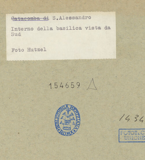 Rückseite von Hutzel, Max [https://www.deutsche-digitale-bibliothek.de/content/lizenzen/rv-ez/] Sant'Alessandro - Inneres aus Süden, bh154659_recto. Foto: Hutzel, Max.