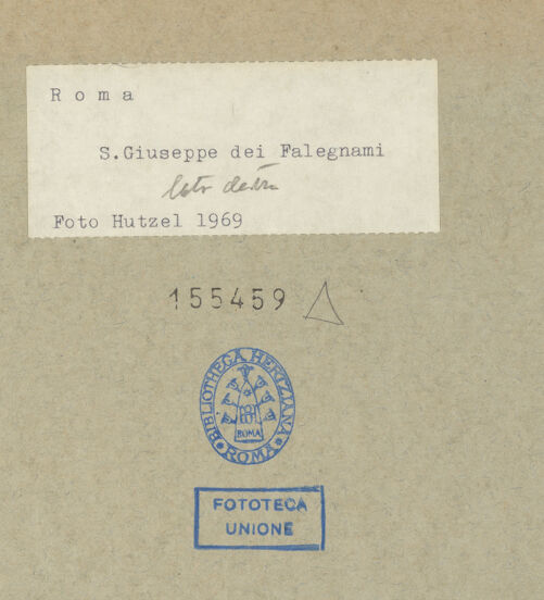 Rückseite von Hutzel, Max [https://www.deutsche-digitale-bibliothek.de/content/lizenzen/rv-fz/] San Giuseppe dei Falegnami - Innenansicht, rechte Wand mit Loge, bh155459_recto. Foto: Hutzel, Max.