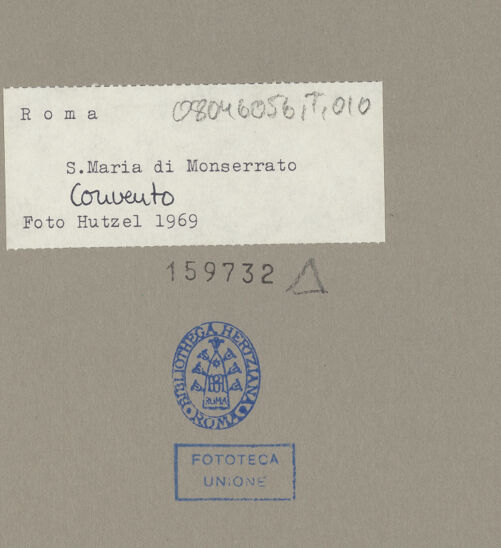 Rückseite von Hutzel, Max [https://www.deutsche-digitale-bibliothek.de/content/lizenzen/rv-fz/] Santa Maria in Monserrato - zweiter Absatz, bh159732_recto. Foto: Hutzel, Max.