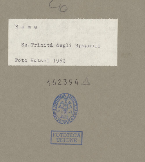 Rückseite von unbekannt [https://www.deutsche-digitale-bibliothek.de/content/lizenzen/rv-ez/] Santissima Trinità degli SpagnoliHauptraum - Westliche Kapellen, bh162394_recto. Foto: Hutzel, Max.