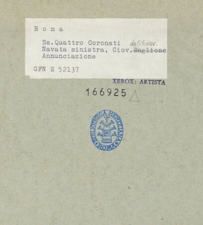 Rückseite von ICCD [https://www.deutsche-digitale-bibliothek.de/content/lizenzen/rv-ez/] Santi Quattro CoronatiInneresSeitenschiff (Süd) - Blick in das linke Seitenschiff auf Altar und Fresko mit Verkündigung (Altare dell'Annunciazione) von Giovanni di San Giovanni (um 1623/1624), bh166925_recto. Foto.