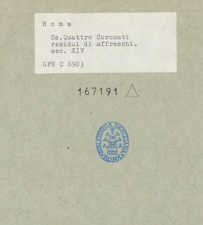 Rückseite von ICCD [https://www.deutsche-digitale-bibliothek.de/content/lizenzen/rv-ez/] Dreiteiliges Fresko: Christus als Schmerzensmann mit Engeln und mit den Apostelfürsten - Mittleres Fresko mit Schmerzensmann und rechtes Fresko mit Petrus, bh167191_recto. Foto.