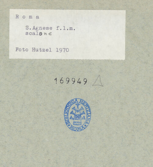 Rückseite von Hutzel, Max [https://www.deutsche-digitale-bibliothek.de/content/lizenzen/rv-fz/] Fresken im TreppenhausChristus, daneben Schlussstein mit dem Wappen von Kardinal della Rovere - , bh169949_recto. Foto: Hutzel, Max.