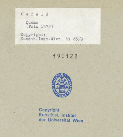 Rückseite von Kunsthistorisches Institut der Universität Wien [https://www.deutsche-digitale-bibliothek.de/content/lizenzen/rv-ez/] Kapitelle des TriumphbogensSüdkapitelle - Ansicht von Nordosten, bh190128_recto. Foto.