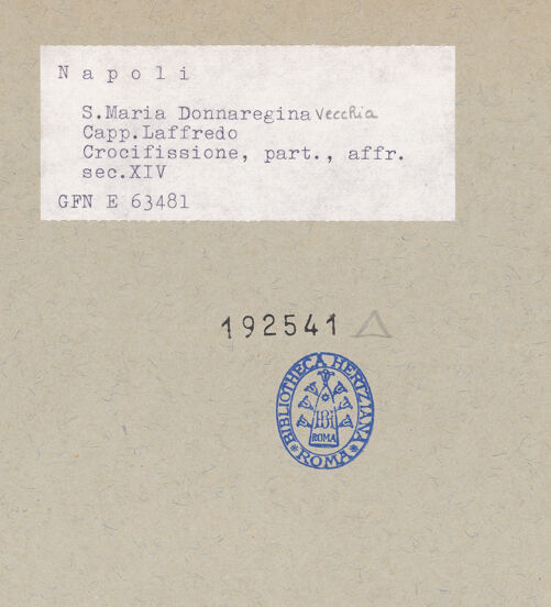 Rückseite von ICCD [https://www.deutsche-digitale-bibliothek.de/content/lizenzen/rv-ez/] Kreuzigung - Detail: Mariengruppe, bh192541_recto. Foto.