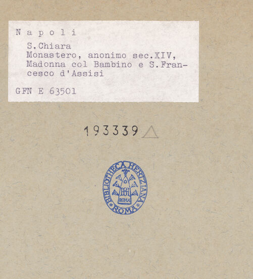 Rückseite von ICCD [https://www.deutsche-digitale-bibliothek.de/content/lizenzen/rv-ez/] Madonna mit Klarissen zwischen den Heiligen Klara und Franziskus - Detail: Kopf Marias, bh193339_recto. Foto.