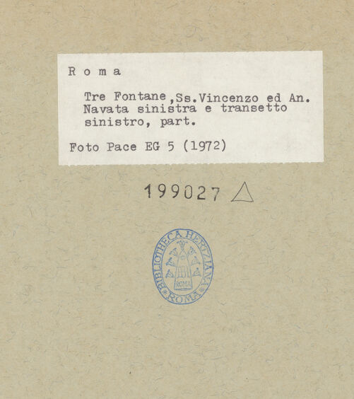 Rückseite von Pace, Valentino [https://www.deutsche-digitale-bibliothek.de/content/lizenzen/rv-fz/] Abbazia delle Tre FontaneSanti Vincenzo ed Anastasio - Linkes Seitenschiff & linker Querhausarm, Detail, bh199027_recto. Foto: Pace, Valentino.