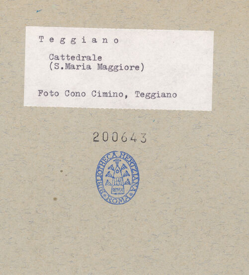 Rückseite von Cimino, Cono (Teggiano) [https://www.deutsche-digitale-bibliothek.de/content/lizenzen/rv-ez/] Santa Maria Maggiore - Blick zur Innenfassade, bh200643_recto. Foto: Cimino, Cono.