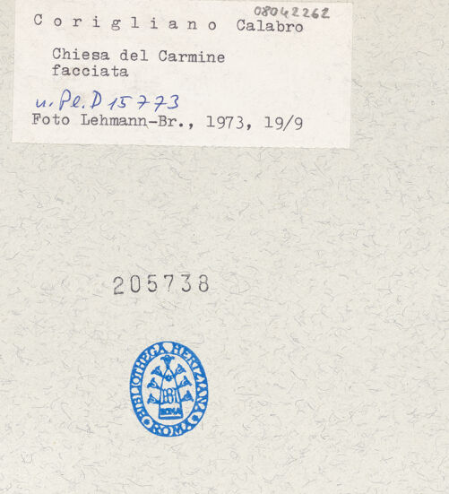 Rückseite von Bibliotheca Hertziana [https://www.deutsche-digitale-bibliothek.de/content/lizenzen/rv-fz/] Chiesa del Carmine - Fassade, bh205738_recto. Foto: Lehmann-Brockhaus, Otto.