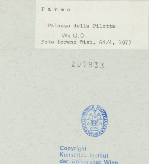 Rückseite von Kunsthistorisches Institut der Universität Wien [https://www.deutsche-digitale-bibliothek.de/content/lizenzen/rv-ez/] Palazzo della Pilotta - Ansicht von Nordosten, bh207833_recto. Foto: Lorenz, Wien.