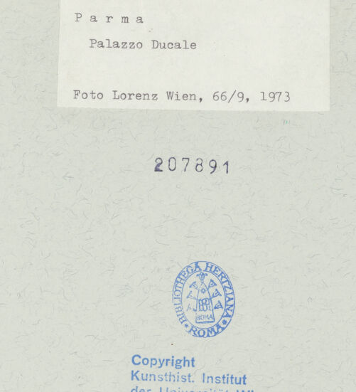 Rückseite von Kunsthistorisches Institut der Universität Wien [https://www.deutsche-digitale-bibliothek.de/content/lizenzen/rv-ez/] Palazzo Ducale - Teilansicht, bh207891_recto. Foto: Lorenz, Wien.