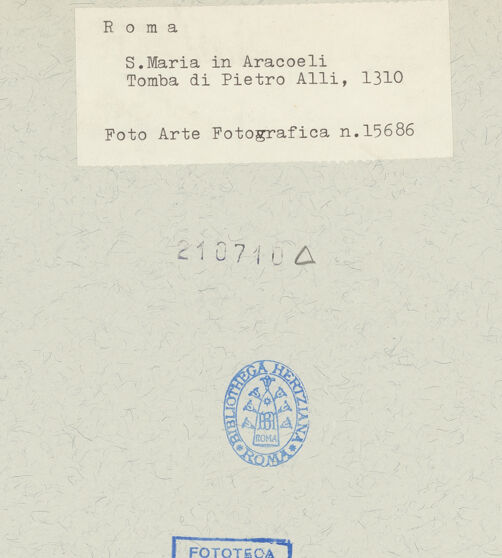 Rückseite von Arte Fotografica [https://www.deutsche-digitale-bibliothek.de/content/lizenzen/rv-ez/] Grabplatte des Pietro Alli - , bh210710_recto. Foto.