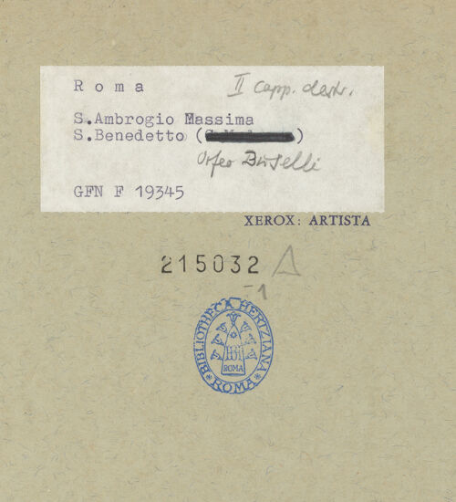 Rückseite von ICCD [https://www.deutsche-digitale-bibliothek.de/content/lizenzen/rv-ez/] Der heilige Benedikt - Schrägansicht von rechts, bh215032_recto. Foto.