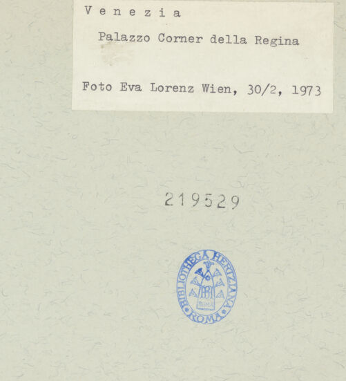 Rückseite von  [http://creativecommons.org/publicdomain/mark/1.0/] ... - , bh215929_recto. Foto.