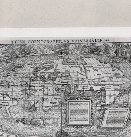 Rückseite von  [http://creativecommons.org/publicdomain/mark/1.0/] ... - , bh215997. Foto.