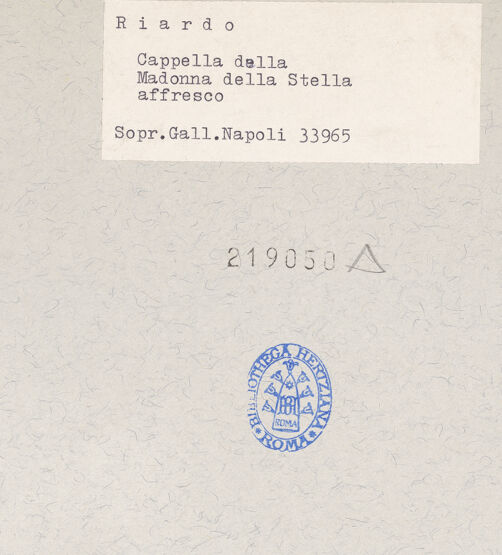 Rückseite von Sopr. BAS NA [https://www.deutsche-digitale-bibliothek.de/content/lizenzen/rv-ez/] WandbildzyklusThronende Madonna zwischen Heiligen - Heiliger Stephanus? (nach der Restaurierung), bh219050_recto. Foto.