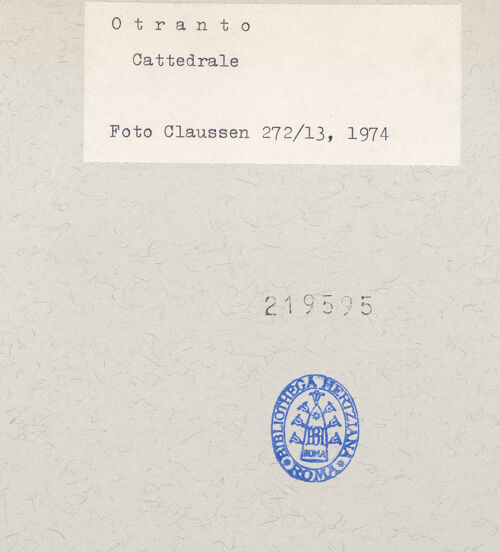 Rückseite von Claussen, Peter Cornelius [https://www.deutsche-digitale-bibliothek.de/content/lizenzen/rv-fz/] CattedraleMittelschiff - Nordarkade, Detail von Süden, bh219595_recto. Foto: Claussen, Peter Cornelius.