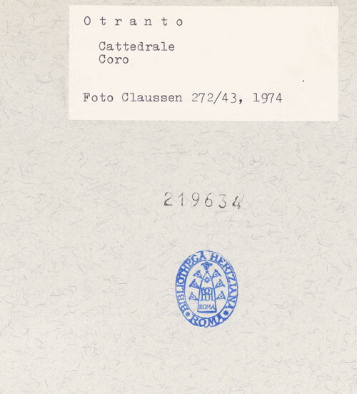 Rückseite von Claussen, Peter Cornelius [https://www.deutsche-digitale-bibliothek.de/content/lizenzen/rv-fz/] CattedraleOstfassade - Detail, Mittelapsis der Krypta, bh219634_recto. Foto: Claussen, Peter Cornelius.