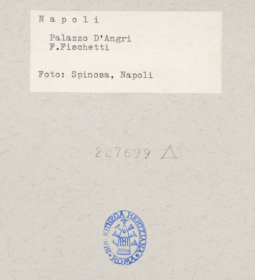 Rückseite von Spinosa, Napoli [https://www.deutsche-digitale-bibliothek.de/content/lizenzen/rv-ez/] Allegorie (Flora?) - Teilansicht, bh227699_recto. Foto.