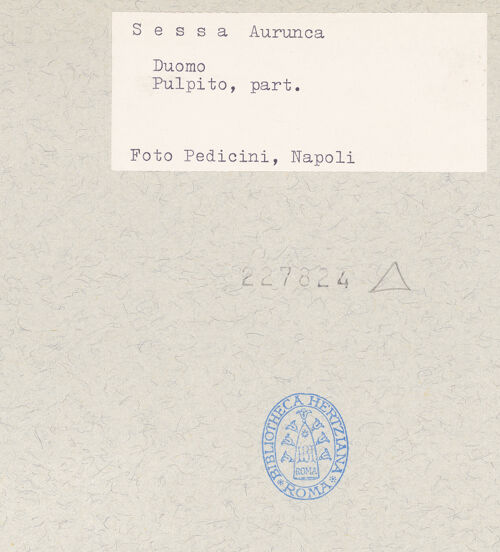 Rückseite von Pedicini, Luciano [https://www.deutsche-digitale-bibliothek.de/content/lizenzen/rv-ez/] Detail, bh227824_recto. Foto: Pedicini, Luciano.