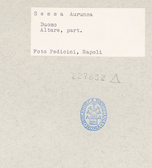 Rückseite von Pedicini, Luciano [https://www.deutsche-digitale-bibliothek.de/content/lizenzen/rv-ez/] Hochaltar - Detail, Papst Leo XI, bh227832_recto. Foto: Pedicini, Luciano.