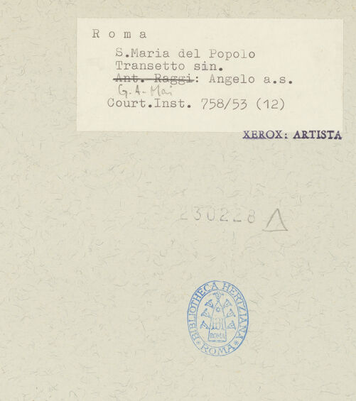 Rückseite von Courtauld Institute [https://www.deutsche-digitale-bibliothek.de/content/lizenzen/rv-ez/] Altar der Heiligen FamilieRahmenhaltender Engel links - Gesamtaufnahme von links, bh230228_recto. Foto.