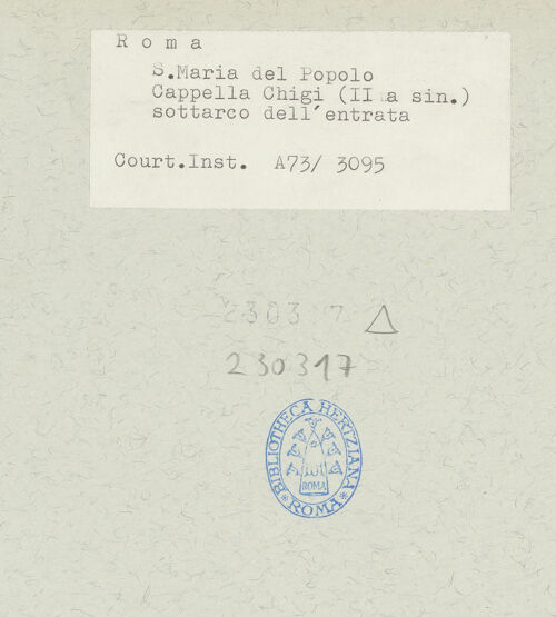 Rückseite von Courtauld Institute [https://www.deutsche-digitale-bibliothek.de/content/lizenzen/rv-ez/] Santa Maria del PopoloCappella Chigi - Ornament im Eingangsbogen, bh230317_recto. Foto.