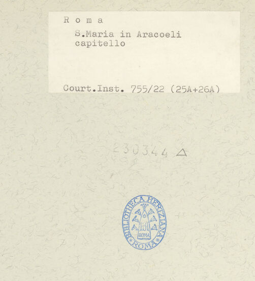 Rückseite von Courtauld Institute [https://www.deutsche-digitale-bibliothek.de/content/lizenzen/rv-ez/] Santa Maria in Aracoeli - Linke Seite, 7. Säule, Detail: Kapitell mit Imagines clipeatae, bh230344_recto. Foto.