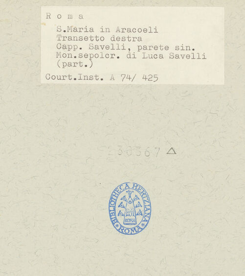 Rückseite von Courtauld Institute [https://www.deutsche-digitale-bibliothek.de/content/lizenzen/rv-ez/] Grabmonument für Luca Savelli (gest. 1266)Sarkophag mit zwei Halbfiguren der Verstorbenen und zwei von drei Jünglingsgestalten gezogene Festons - Gesamtansicht, bh230367_recto. Foto.