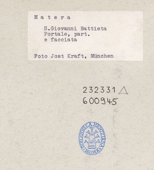 Rückseite von Kraft, Jost (München) [https://www.deutsche-digitale-bibliothek.de/content/lizenzen/rv-ez/] San Giovanni BattistaSüdfassade - Teilansicht von Süden, bh232331_bh600945_recto. Foto: Kraft, Jost (München).