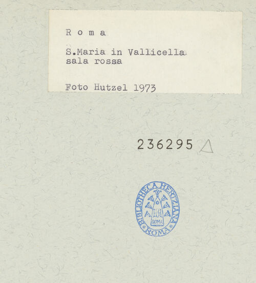 Rückseite von unbekannt [https://www.deutsche-digitale-bibliothek.de/content/lizenzen/rv-ez/] Schaurahmen mit Autograph und Zeichnung des heiligen Filippo Neri - , bh236295_recto. Foto: Hutzel, Max.